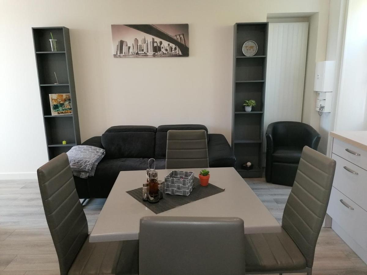 Hotel Entre Les 2 Roches Prissé Εξωτερικό φωτογραφία